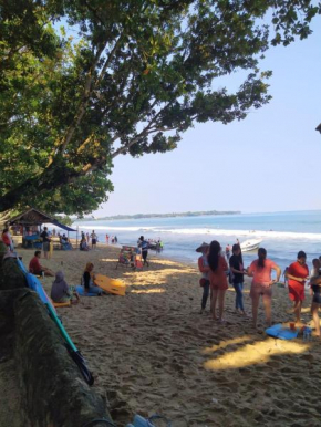Hotels in Pandeglang